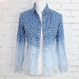 Ombre Chambray Floral Long Sleeve / Snap Closures